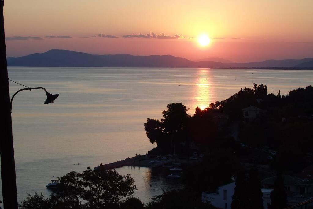 ¨Με Θέα Το Ηλιοβασίλεμα¨ Villa Afissos Exterior foto